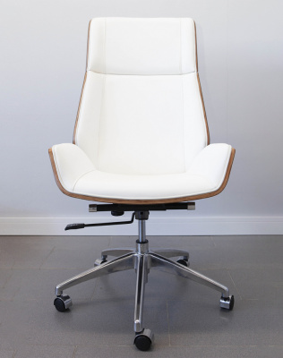 Кресло из натуральной кожи, каркас дерево арт. FX-BC06 - купить в Перми. Цена 34 820.52 руб.