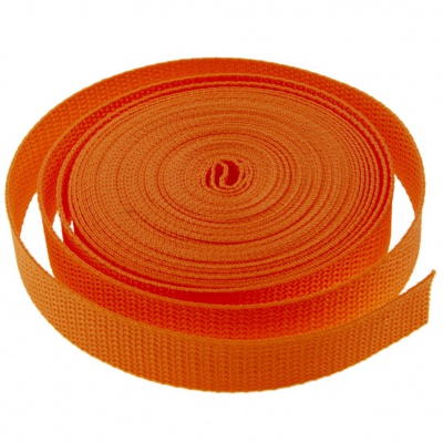 Стропа текстильная, шир. 25 мм (в нам. 50+/-1 ярд), цвет оранжевый - купить в Перми. Цена: 409.94 руб.